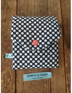 NECESER HIGIENE ÍNTIMA lunares